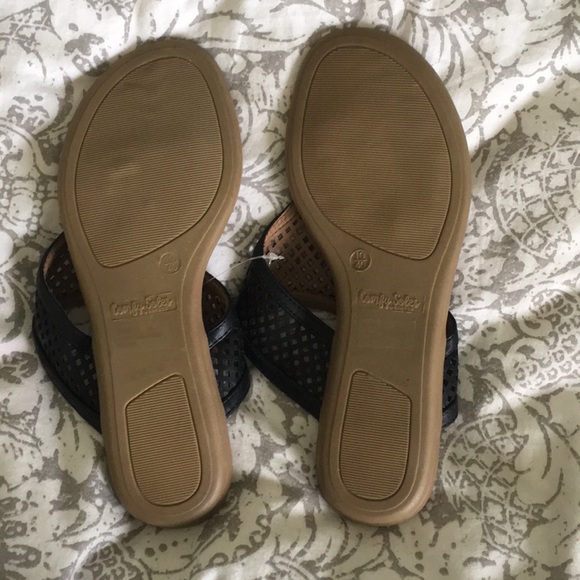 Ladies sandals. Comfy Soles by Bamboo - Picture 4 of 4